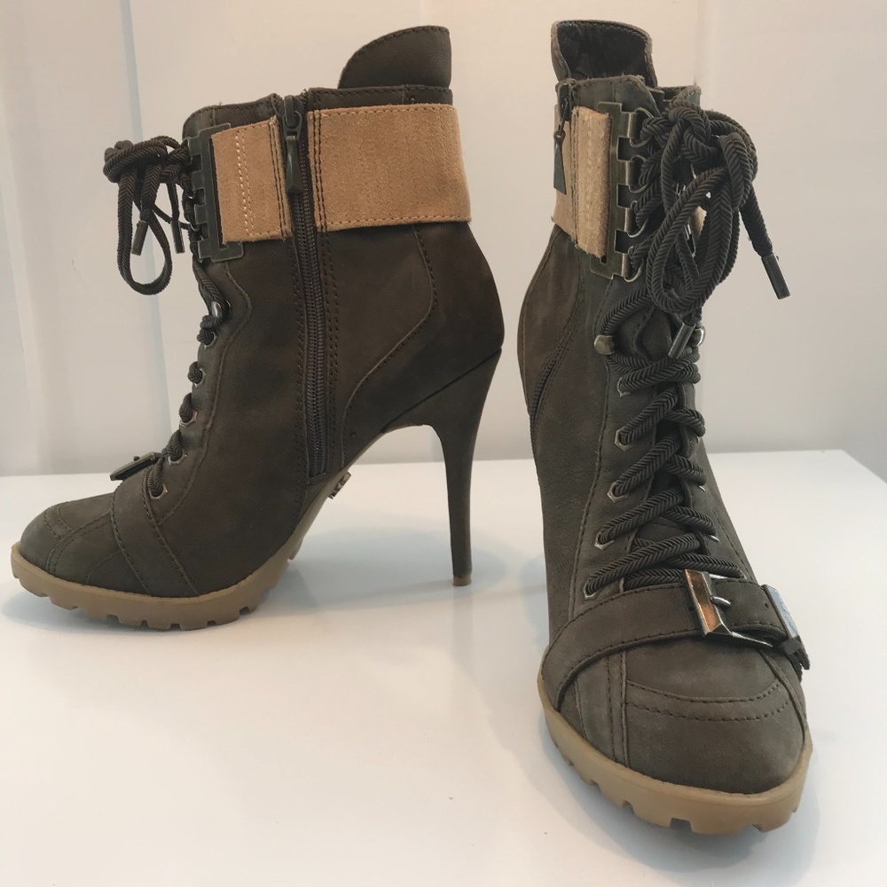 RACHEL Rachel Roy Booties - Picture 3 of 13
